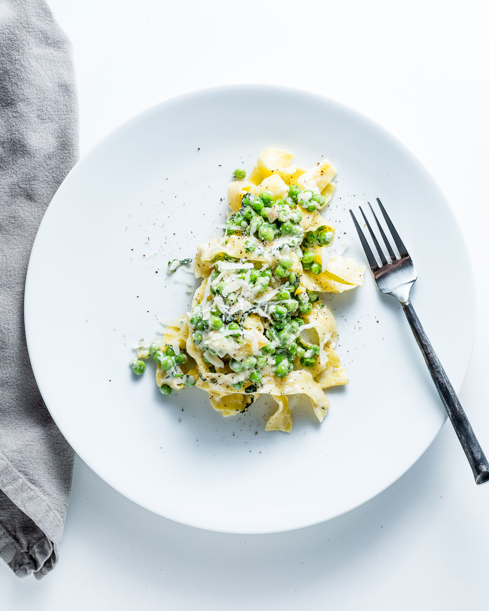 Spring Pea Pasta with Mint and Lemon